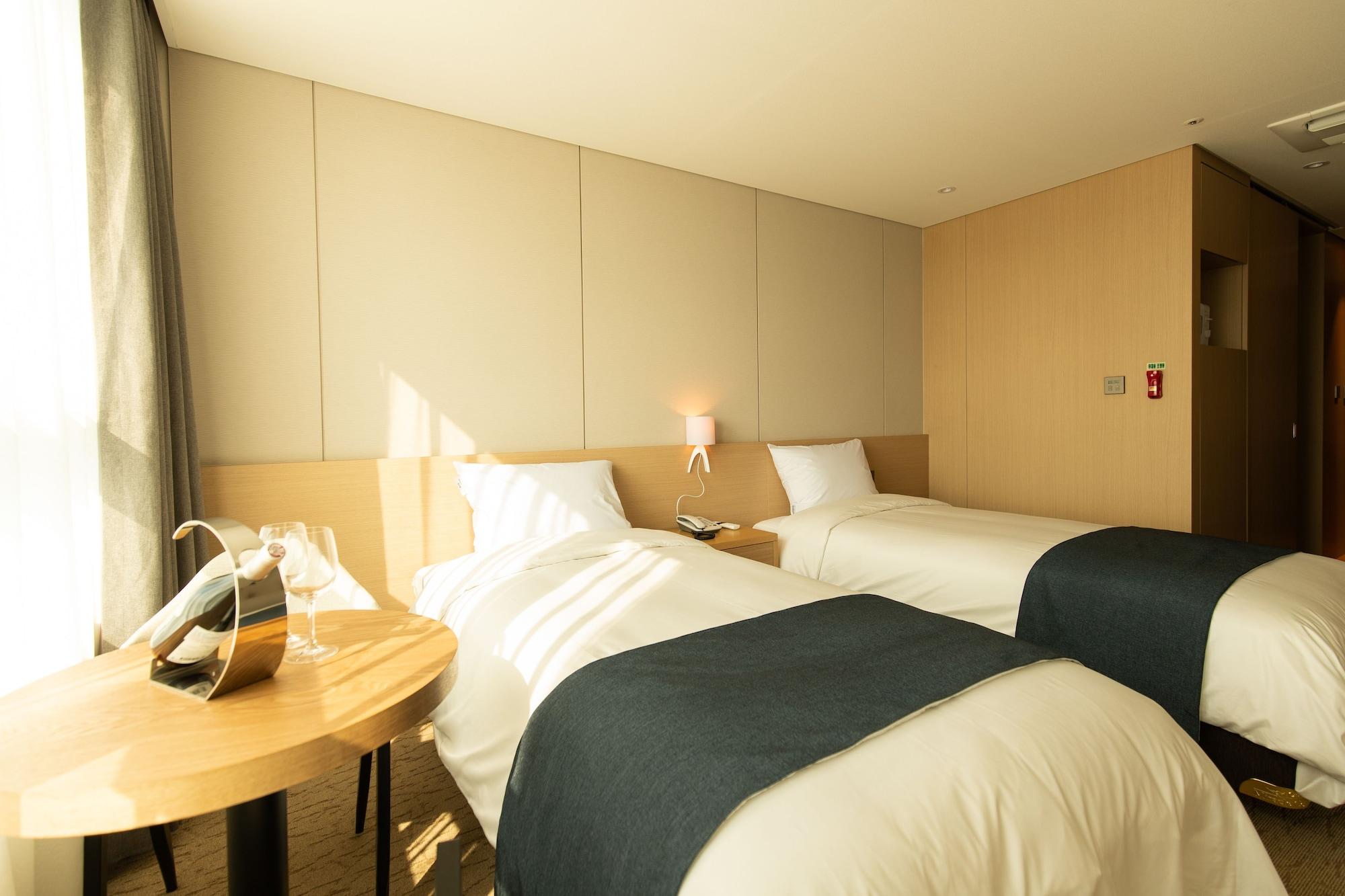 Hotel Winstory Seogwipo Eksteriør billede