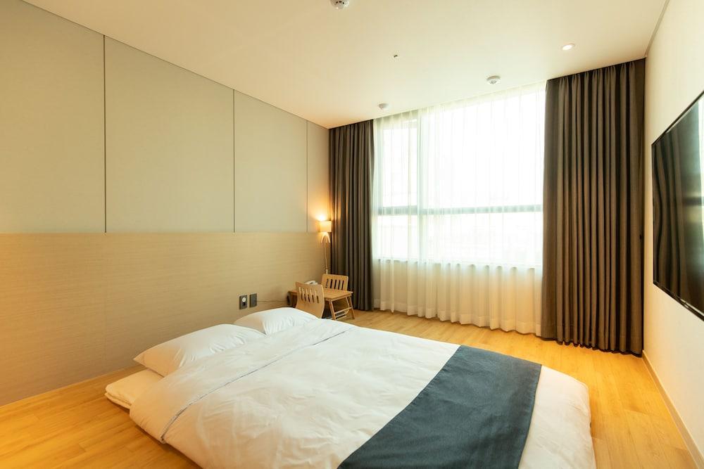 Hotel Winstory Seogwipo Eksteriør billede