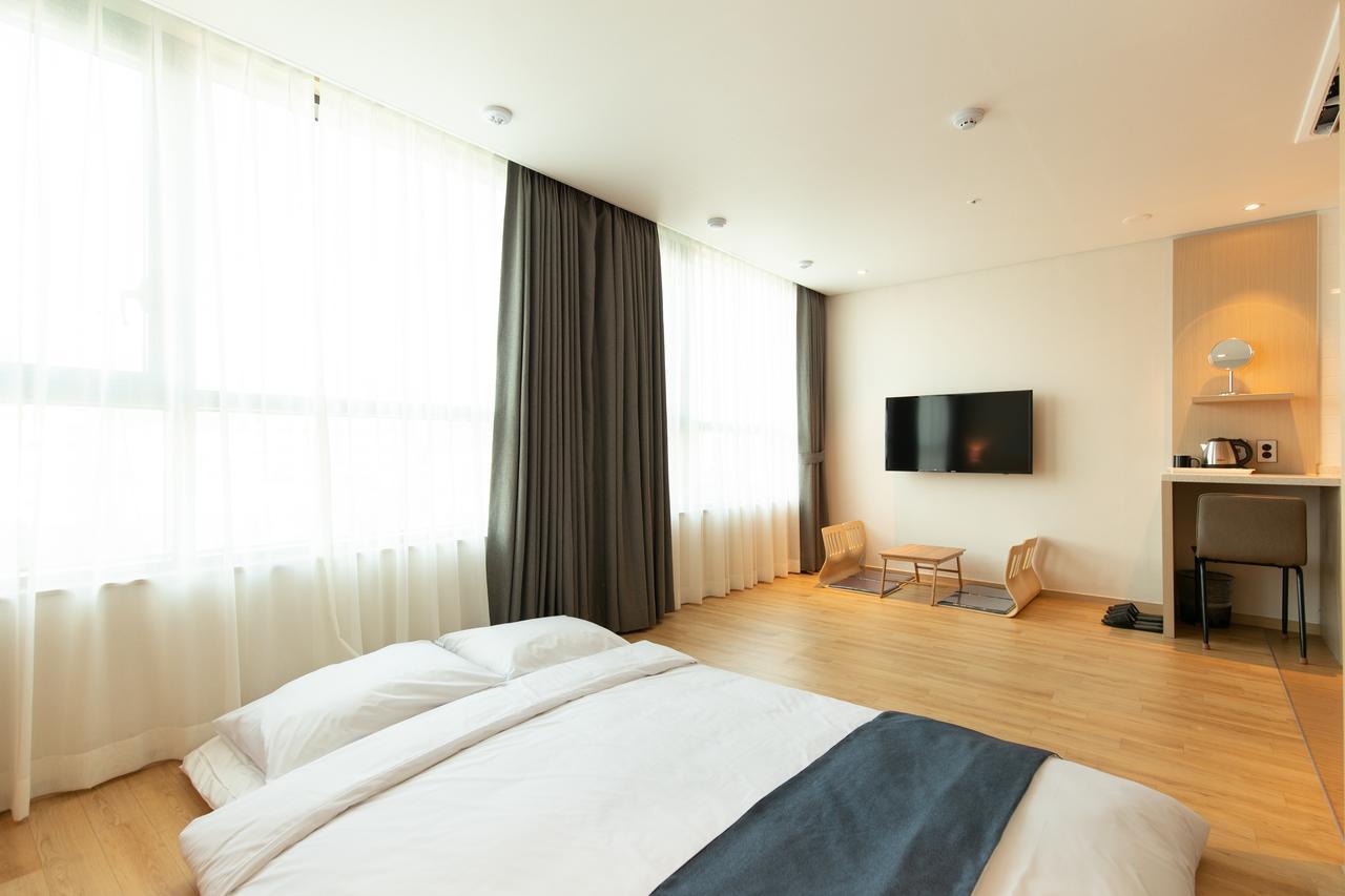 Hotel Winstory Seogwipo Eksteriør billede
